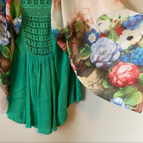 Ellemairco women’s boho bespoke flowy high low green floral crochet blouse - Med - Picture 8 of 13